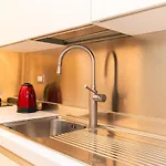 Chic Elegante Rifugio A Due Passi Dalla M4 公寓