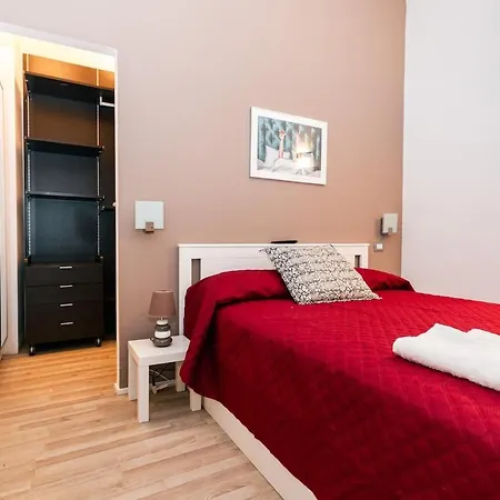 Apartment Chic Elegante Rifugio A Due Passi Dalla M4 Milan
