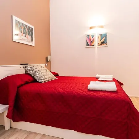 Apartament Chic Elegante Rifugio A Due Passi Dalla M4 Mediolan