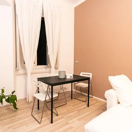 Chic Elegante Rifugio A Due Passi Dalla M4 Apartment