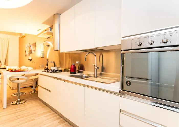 Chic Elegante Rifugio A Due Passi Dalla M4 Apartament Mediolan