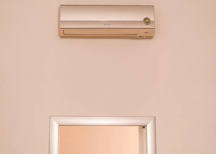 Chic Elegante Rifugio A Due Passi Dalla M4 Apartament Mediolan